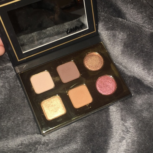 Tarte pro to go eyeshadow palette - Picture 3 of 3